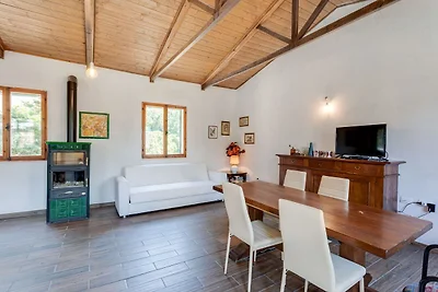 Tranquilla casa vacanze con giardino a Pieve ...