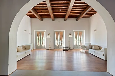 Modernes Ferienhaus in Rignano mit Pool