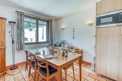Villa in collina su terreno privato con vista