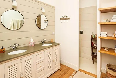 Renovierte Familienvilla in Arcachon, 6...