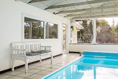 Luxuriöses Refugium mit Pool