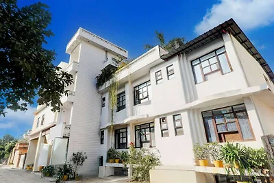 Hotel O Insaf Nagar Munshipuliya