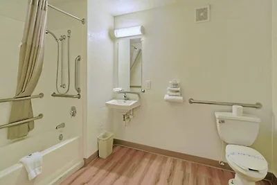 1 letto matrimoniale king size | Vietato...