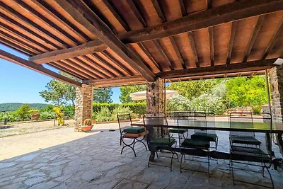 Villa in Suvereto mit Schwimmbecken