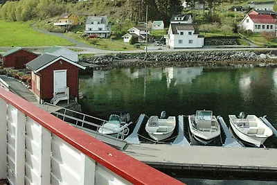 4 Personen Ferienhaus in Sørbøvåg