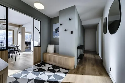 Schöne, brandneue und geräumige Wohnung