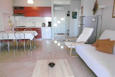 Apartment in Ravni with Swimming Pool