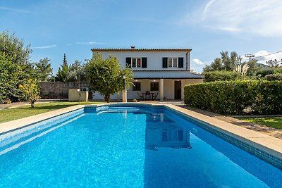 Villa in Pollensa mit Gemeinschaftspool