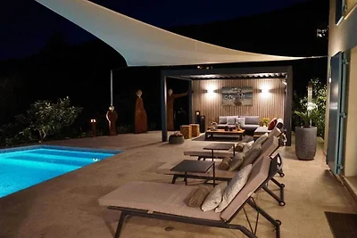 Villa in Côte d'Azur mit 4 Schlafzimmer