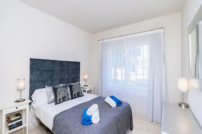 Appartement in Casares met Crystal Lagoon