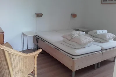 Schöner Bungalow mit sonnigem Garten