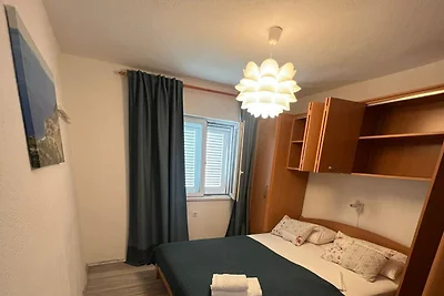 Villa Stella - Two Bedroom Apartment with Bal...