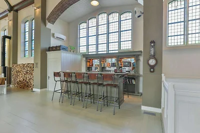 Einzigartige Villa in Rinsumageest mit Sauna