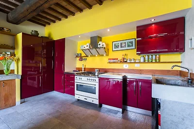 Casa vacanza a Vinci con zona mare