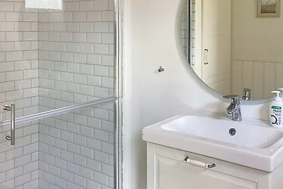 6 Personen Ferienhaus in Væggerløse-By Traum