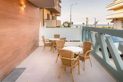 Appartamento a Martinsicuro con balcone