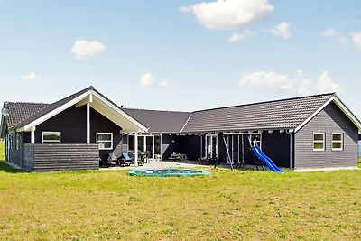 20 Personen Ferienhaus in Løkken