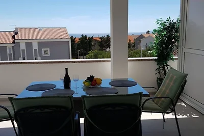 One-Bedroom Sea View Apartment