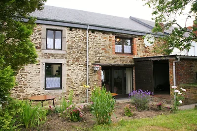 Cottage a Winenne con giardino