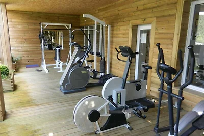 Ruim huis in Moulin du Ruy met sauna en overd...