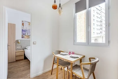 Modern appartement 1BR/4P -...