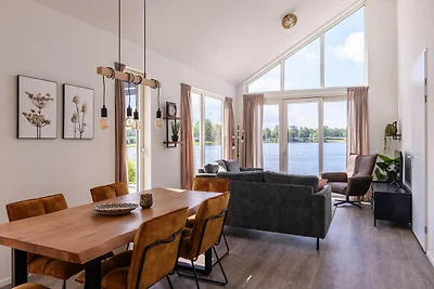 Rückzugsort am See mit modernem Komfort