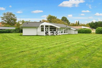 8 Personen Ferienhaus in Gilleleje