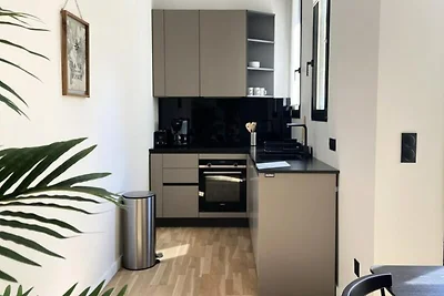 Appartamento nel triangolo d'oro di Bordeaux