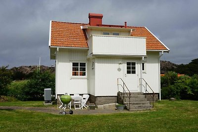 4 star holiday home in Hamburgsund