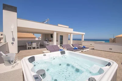 Villa direkt am Strand in Son Serra de Marina