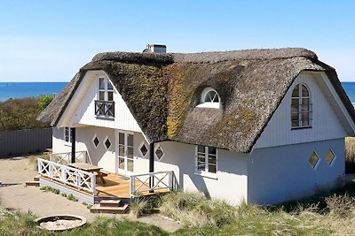 Quaint Holiday Home in Hirtshals with Sauna