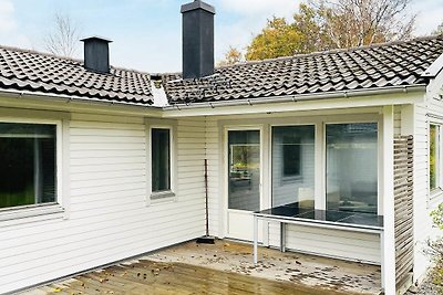 4 Sterne Ferienhaus in KYRKESUND