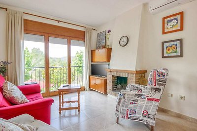 Einladende Villa in Olivella mit Schwimmbad