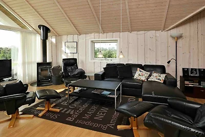 10 Personen Ferienhaus in Væggerløse-By Traum