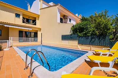 Ferienhaus in Albufeira mit Pool