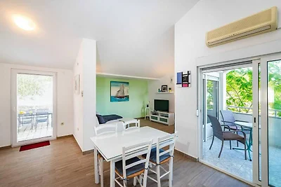 MY DALMATIA - Sea view apartment Dajana