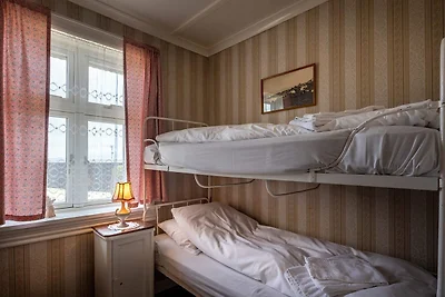 Nostalgische oase in stad -- By Traum...