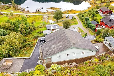 10 Personen Ferienhaus in Kalvåg-By Traum