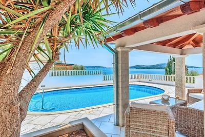 Villa mit 2 Schlafzimmer