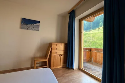 Apartment in Neustift mit Balkon