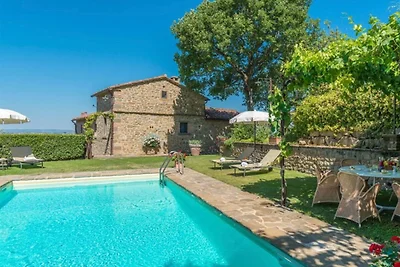 Ferienhaus in Cortona mit Swimmingpool