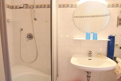 Ferienwohnung in Krün mit Schwimmbecken