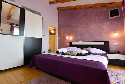 Authentic Istrian Rooms for Unforgettable Sta...