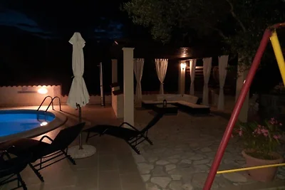 One Bedroom Apartment With Terrace (A1)