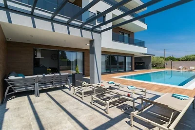 Luxusvilla Bellatrix