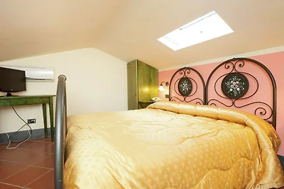 Cottage rustico a Magione con piscina