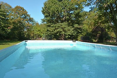 Wunderschöne Villa mit Schwimmbad in Artigat