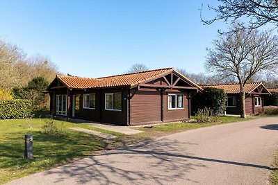 Holzbungalow mit Spülmaschine, 3 km.