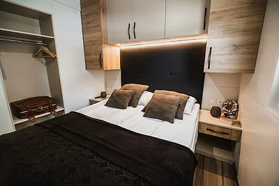 Lake Serenity Premium Mobile Homes-2Bedroom...