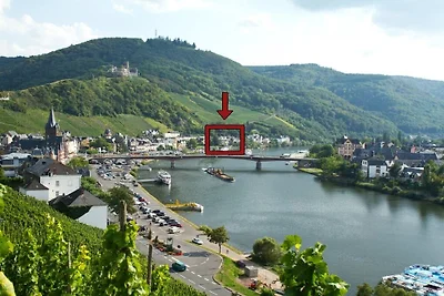 "Am Bernkasteler Moselufer"